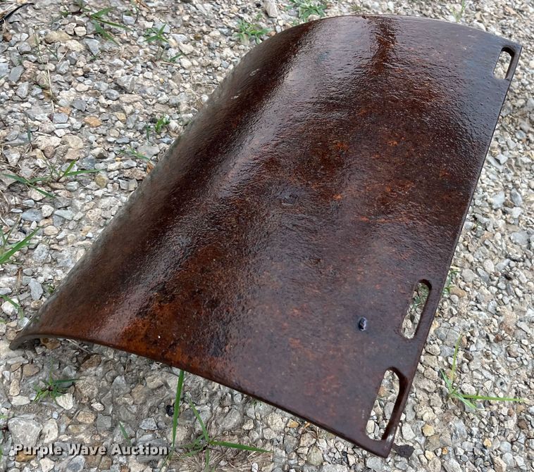 image for item MG9329 Hesston  swather / windrower