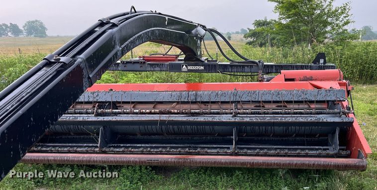 image for item MG9329 Hesston  swather / windrower