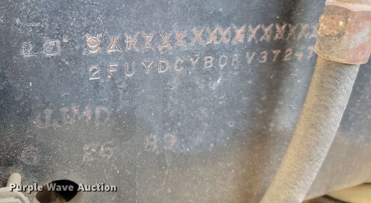 image for item ML9473 1989 Freightliner FLD  fertilizer delivery truck