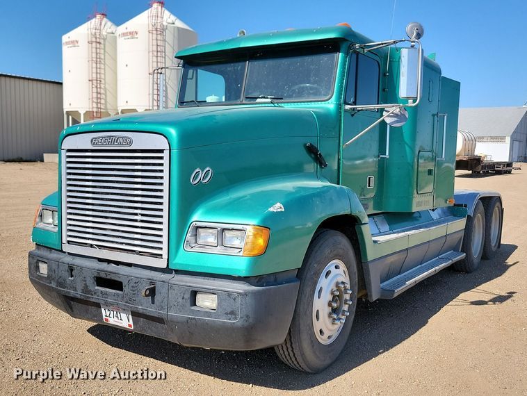 image for item ML9474 1995 Freightliner FLD120  semi truck