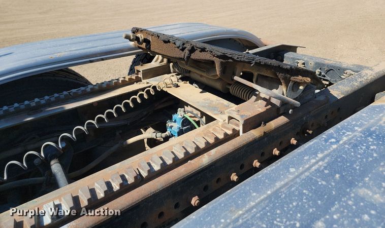 image for item ML9474 1995 Freightliner FLD120  semi truck