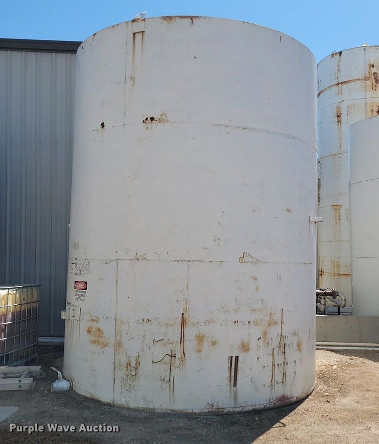 image for item ML9477 Steel tank