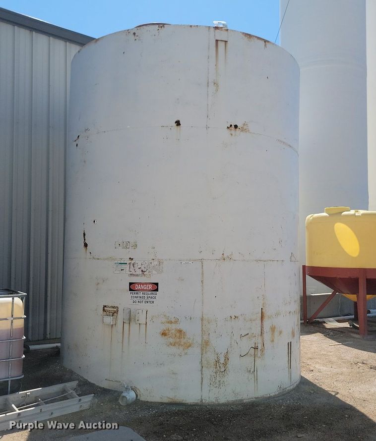 image for item ML9477 Steel tank