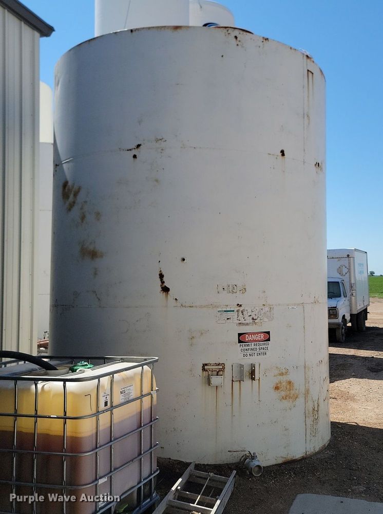 image for item ML9477 Steel tank