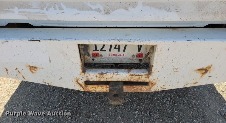 image for item ML9484 2004 GMC Sierra 2500HD  pickup truck