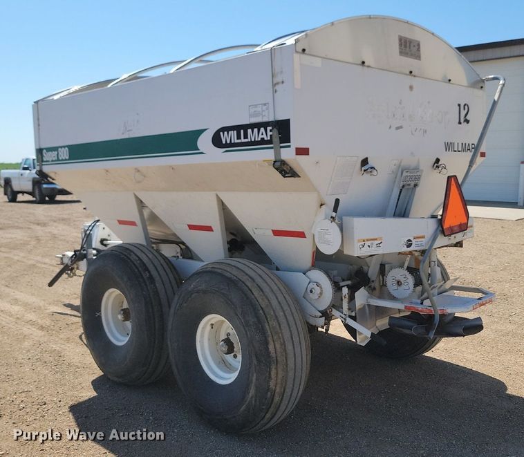 image for item ML9485 2002 Willmar Super 800  spreader