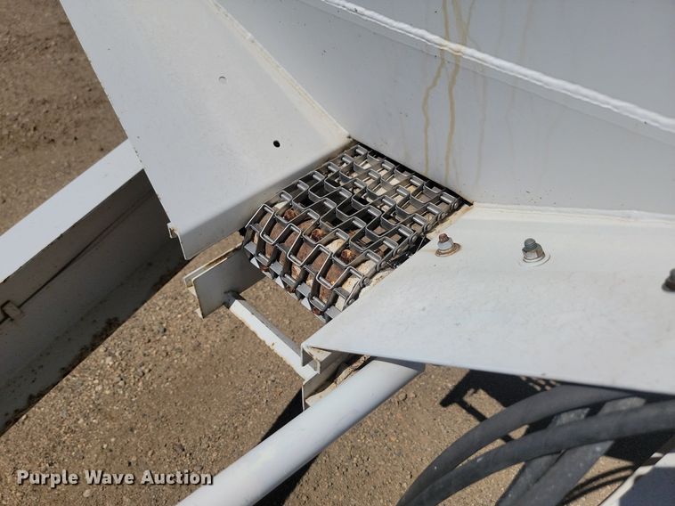 image for item ML9485 2002 Willmar Super 800  spreader