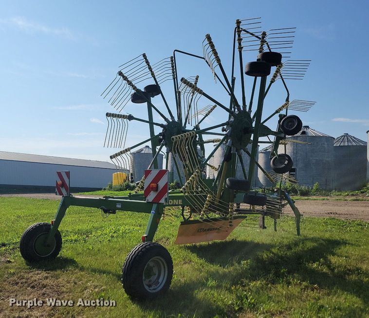 image for item ML9521 Krone Swadro 900  hay rake