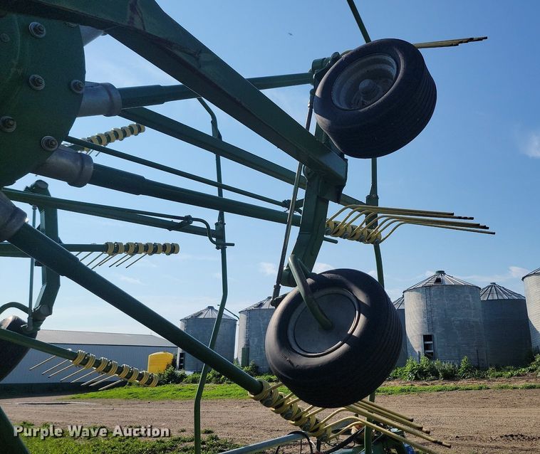 image for item ML9521 Krone Swadro 900  hay rake