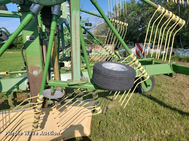image for item ML9521 Krone Swadro 900  hay rake
