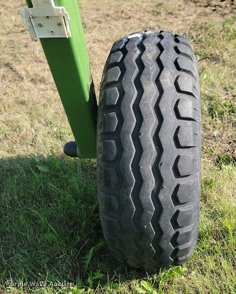 image for item ML9521 Krone Swadro 900  hay rake