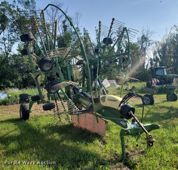image for item ML9522 Krone Swadro TC880  hay rake