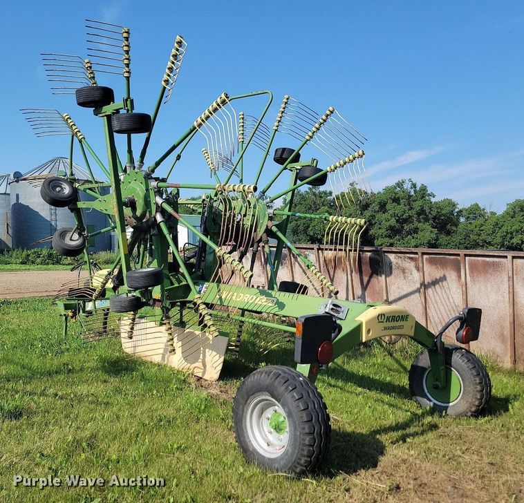 image for item ML9522 Krone Swadro TC880  hay rake