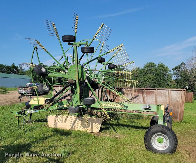 image for item ML9522 Krone Swadro TC880  hay rake