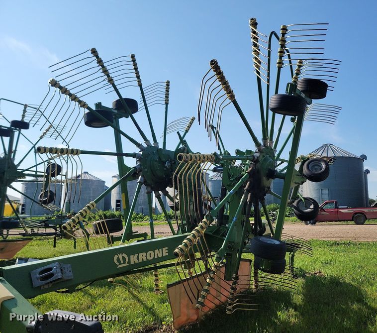 image for item ML9522 Krone Swadro TC880  hay rake