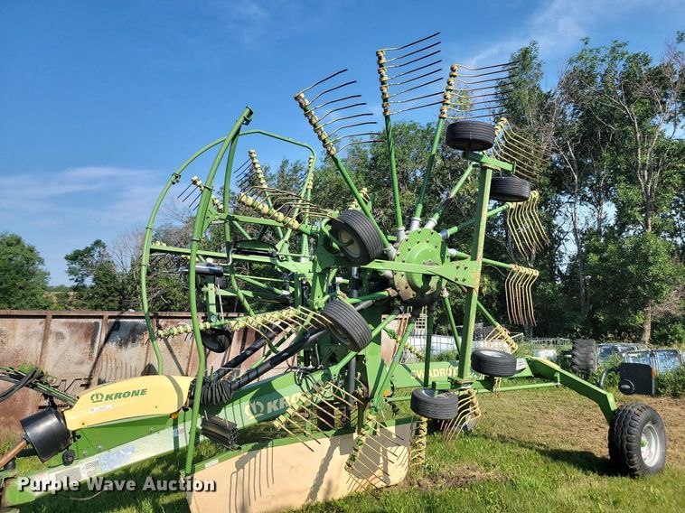image for item ML9522 Krone Swadro TC880  hay rake