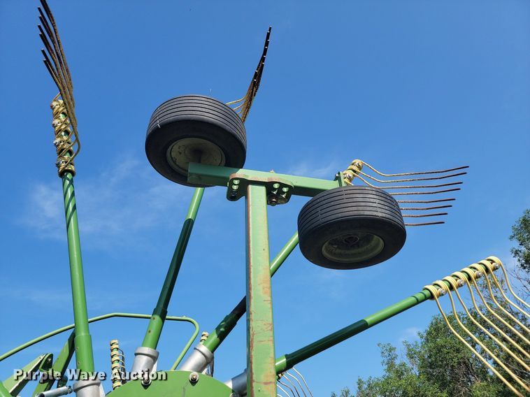 image for item ML9522 Krone Swadro TC880  hay rake