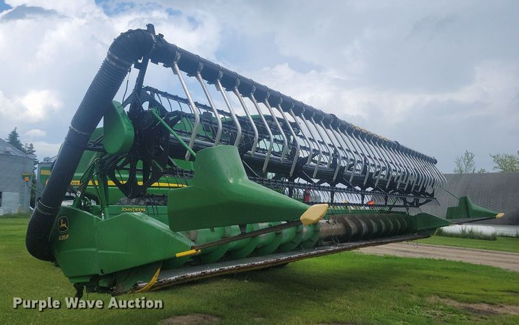 image for item ML9525 John Deere 635F Hydraflex  flex head