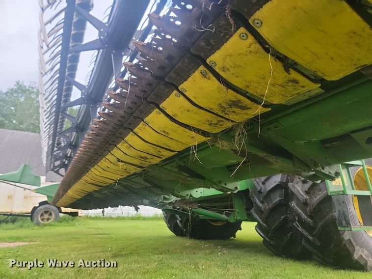 image for item ML9525 John Deere 635F Hydraflex  flex head