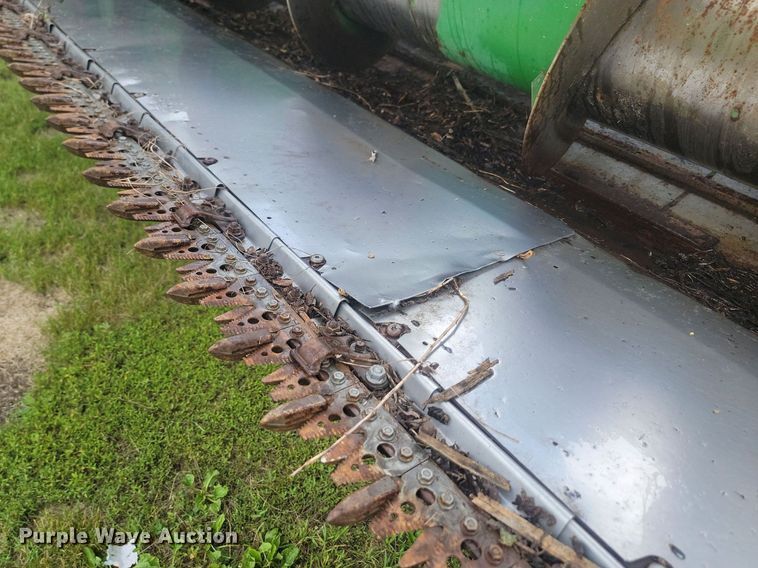 image for item ML9525 John Deere 635F Hydraflex  flex head