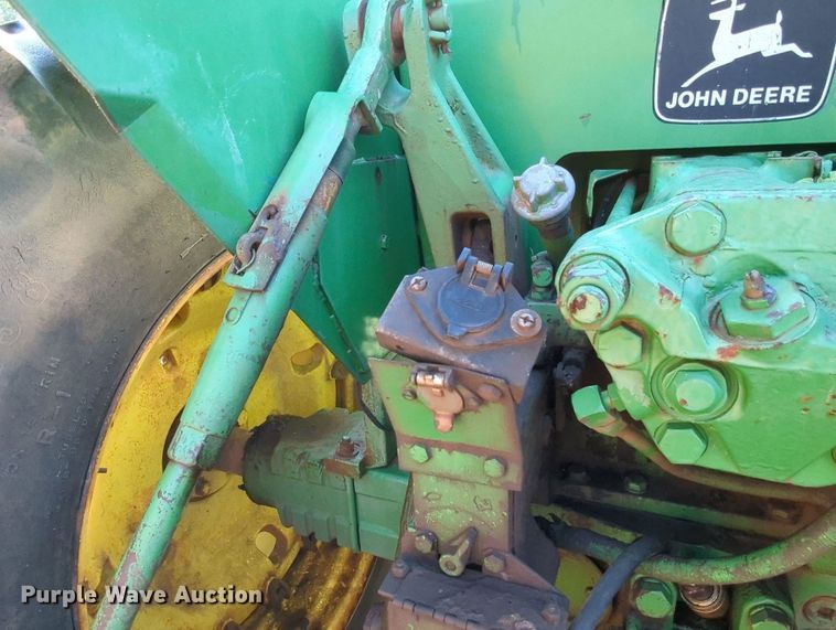 image for item MY9392 1981 John Deere 8440  4WD tractor