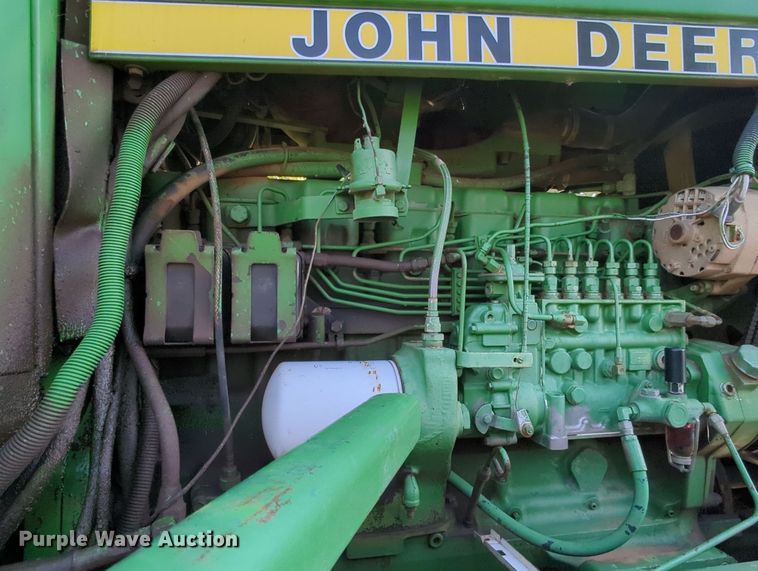 image for item MY9392 1981 John Deere 8440  4WD tractor