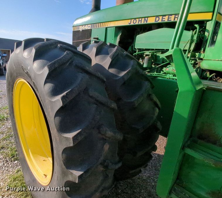 image for item MY9392 1981 John Deere 8440  4WD tractor