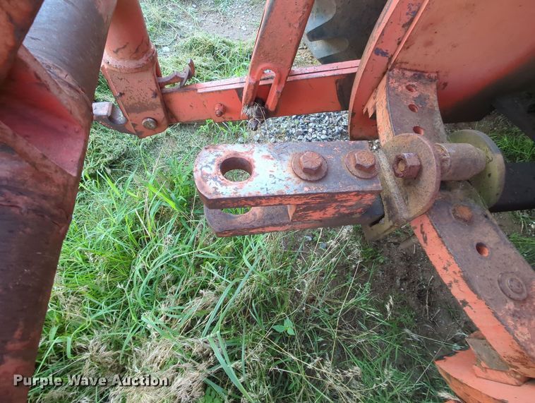 image for item MY9393 1979 Case 2470  4WD tractor