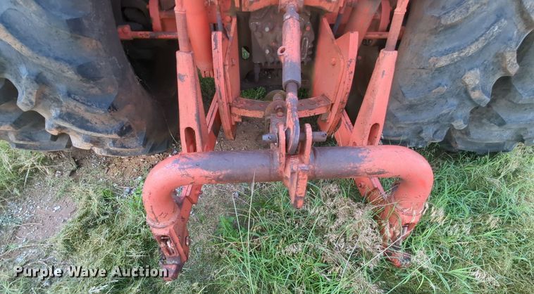 image for item MY9393 1979 Case 2470  4WD tractor