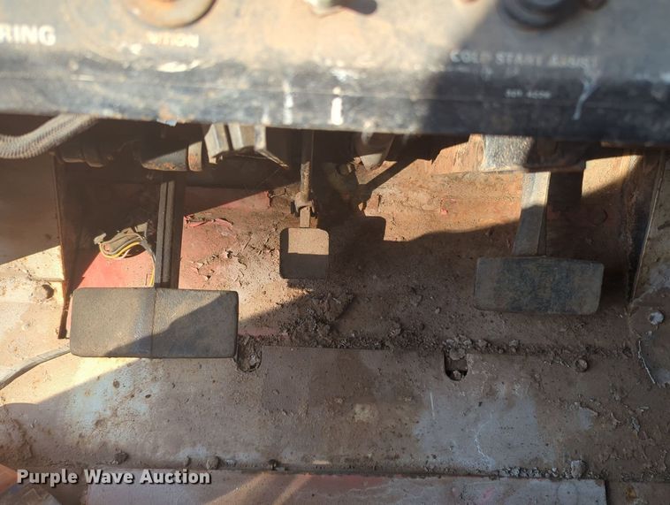 image for item MY9393 1979 Case 2470  4WD tractor