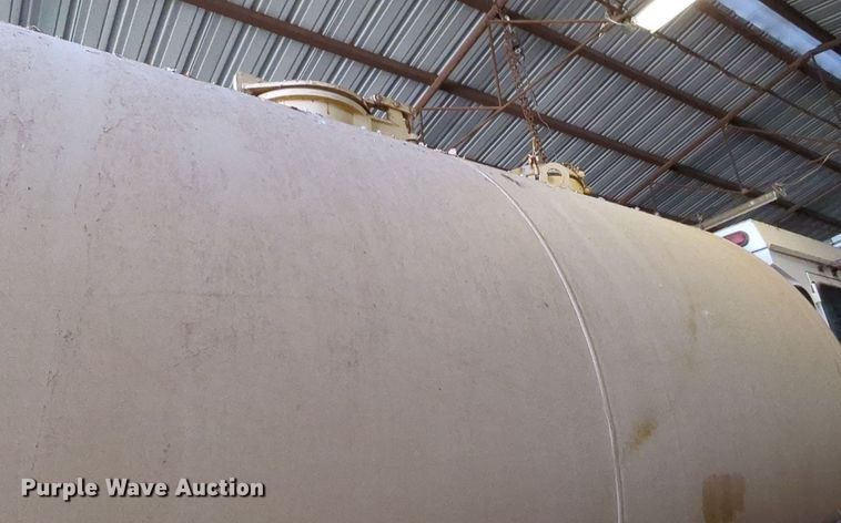 image for item MY9394 Ag-Chem TerraGator 2505  slurry applicator