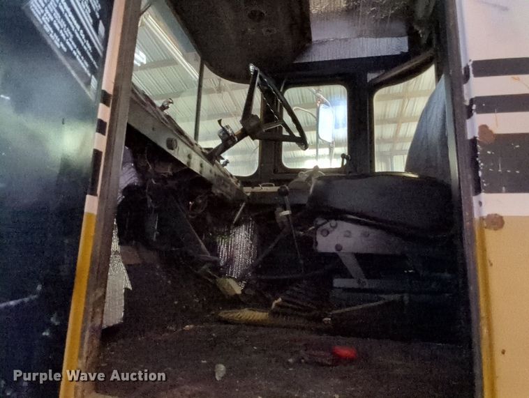 image for item MY9394 Ag-Chem TerraGator 2505  slurry applicator