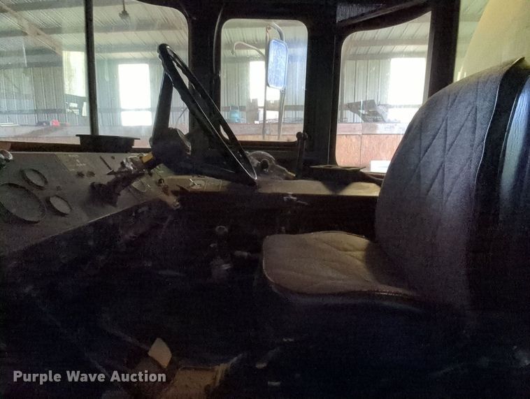 image for item MY9394 Ag-Chem TerraGator 2505  slurry applicator