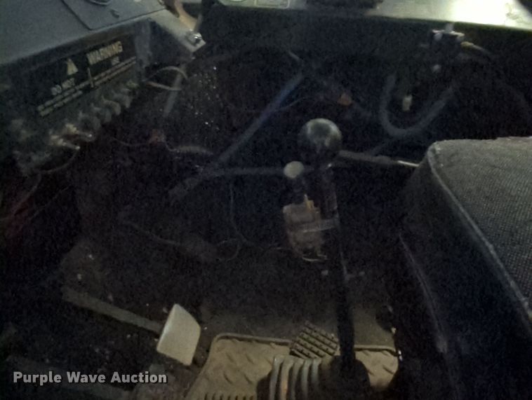 image for item MY9394 Ag-Chem TerraGator 2505  slurry applicator