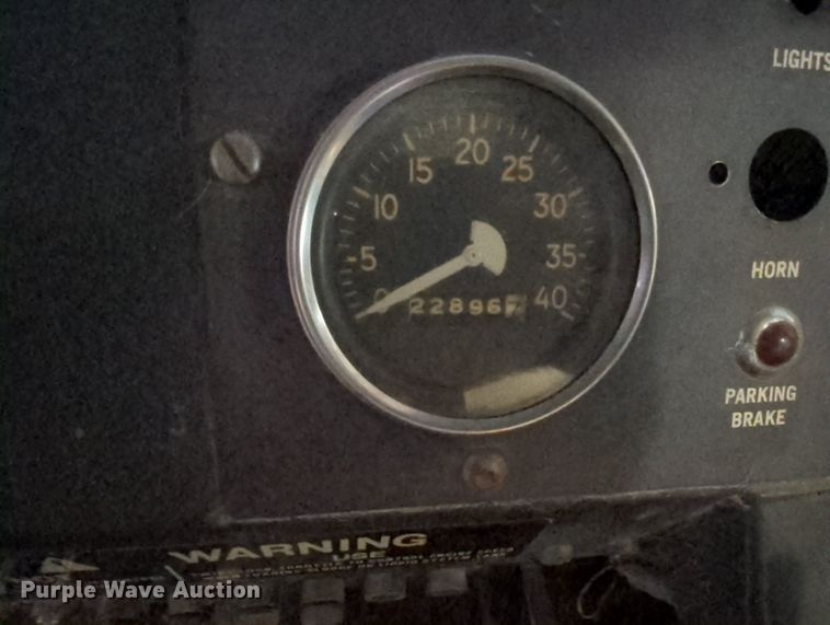 image for item MY9394 Ag-Chem TerraGator 2505  slurry applicator