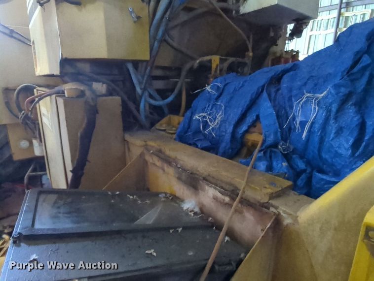 image for item MY9394 Ag-Chem TerraGator 2505  slurry applicator