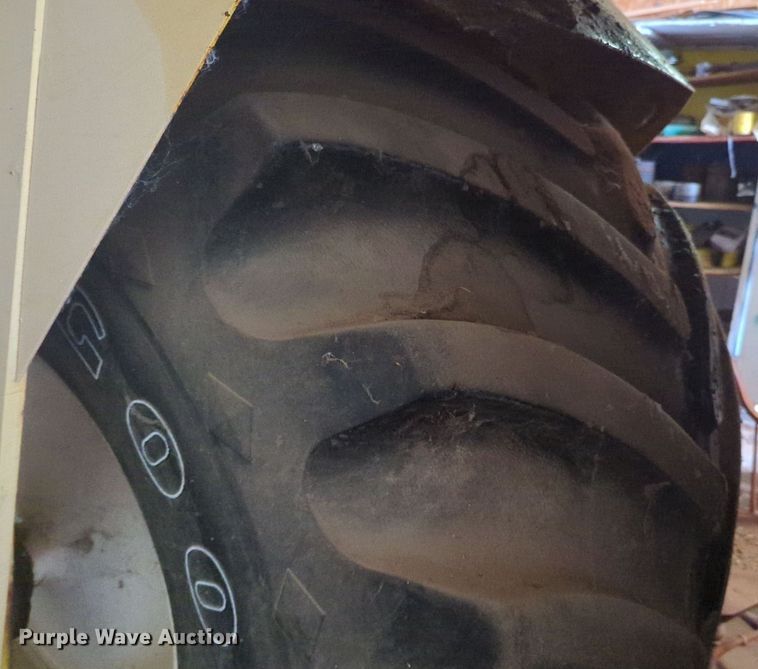 image for item MY9394 Ag-Chem TerraGator 2505  slurry applicator