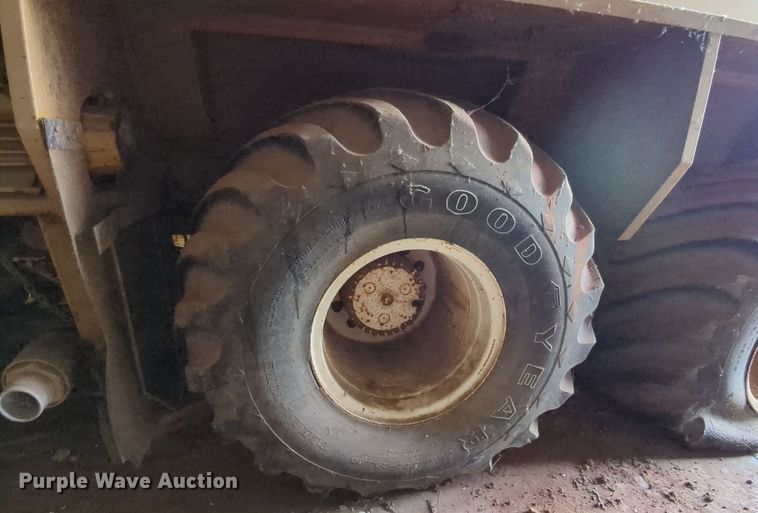 image for item MY9394 Ag-Chem TerraGator 2505  slurry applicator