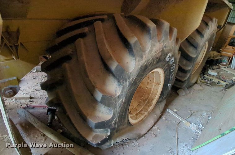 image for item MY9394 Ag-Chem TerraGator 2505  slurry applicator