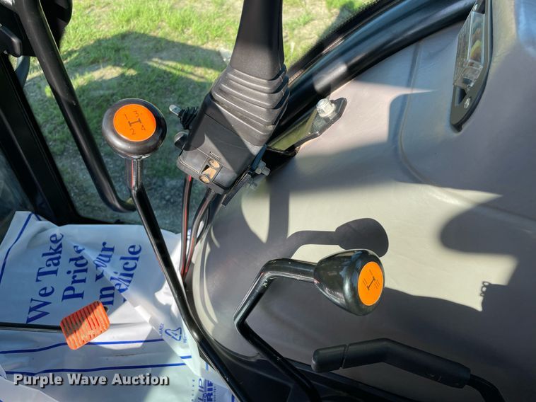 image for item NB9092 2007 Case IH JX95  MFWD tractor