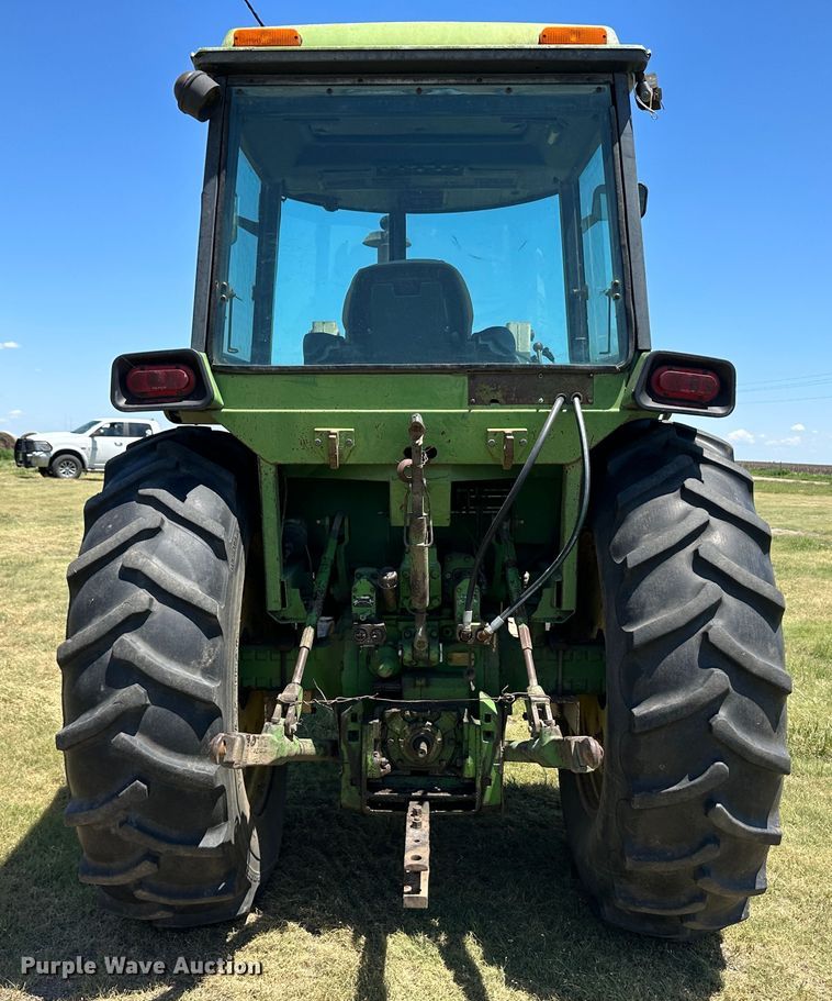 image for item NE9033 1973 John Deere 4430  tractor