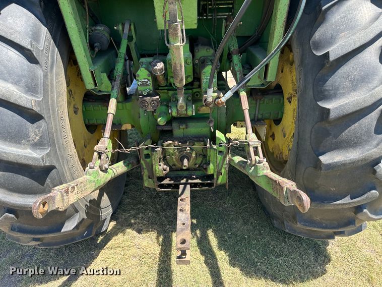 image for item NE9033 1973 John Deere 4430  tractor