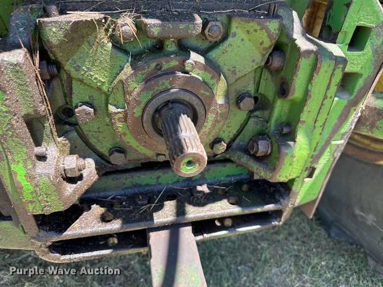 image for item NE9033 1973 John Deere 4430  tractor