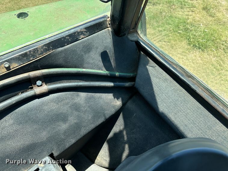 image for item NE9033 1973 John Deere 4430  tractor