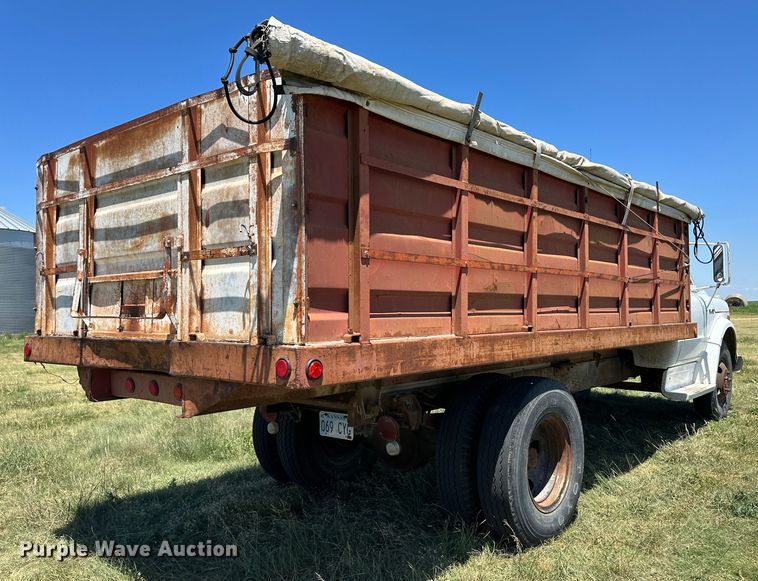 image for item NE9034 1972 Chevrolet C50  grain truck