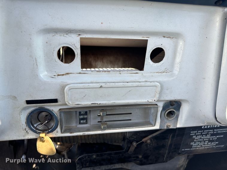 image for item NE9034 1972 Chevrolet C50  grain truck