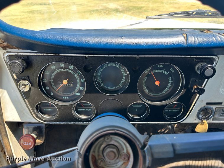 image for item NE9034 1972 Chevrolet C50  grain truck