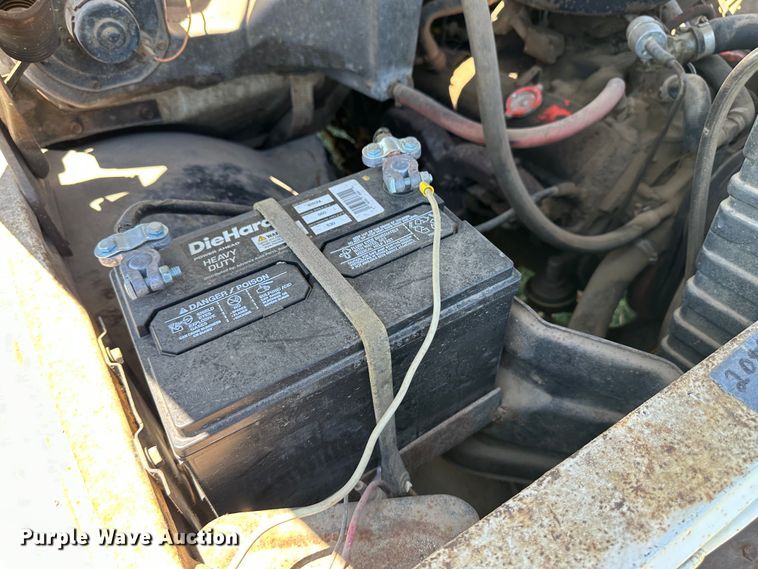 image for item NE9034 1972 Chevrolet C50  grain truck