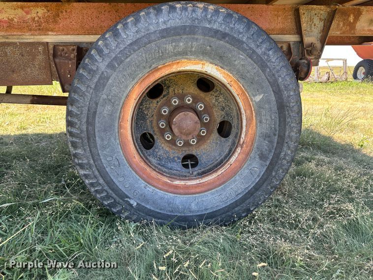 image for item NE9034 1972 Chevrolet C50  grain truck