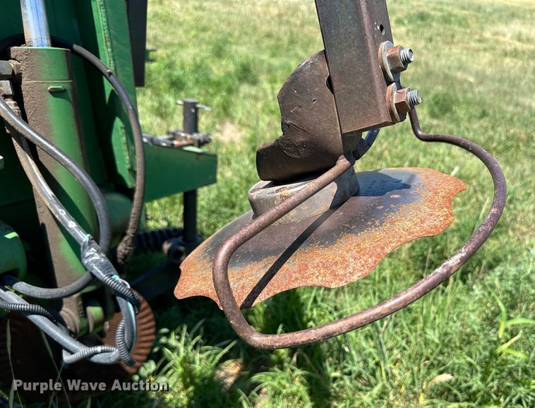 image for item NE9036 John Deere 7200  planter